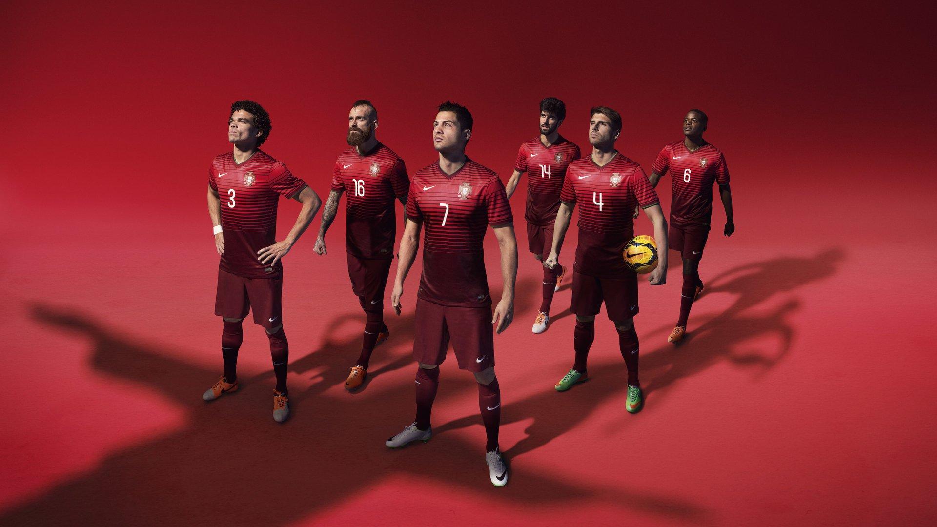 穆勒坦言奇怪感受，我们已是冠军却非正式加冕，拜仁赛季末陷入身份认同迷雾